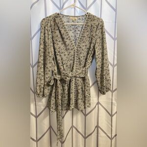 Floral tie front blouse